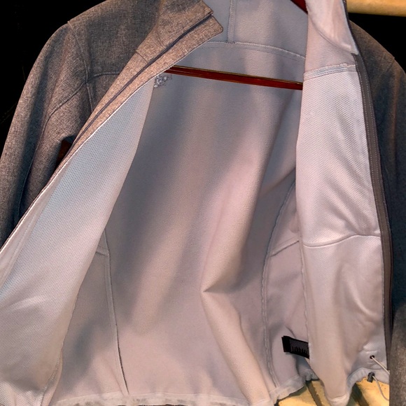 The North Face - Men's Apex Bionic Jacket - !Like New! - Picture 10 of 14